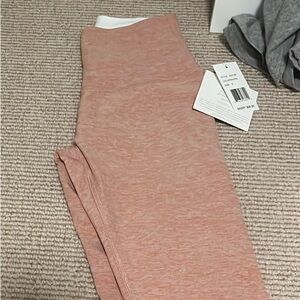 Beyond yoga -Spacedye Walk And Talk High Waisted Capri Leggings- new with tags S